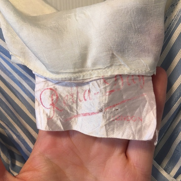 Vintage 1950s dress made in London - Picture 2 of 3